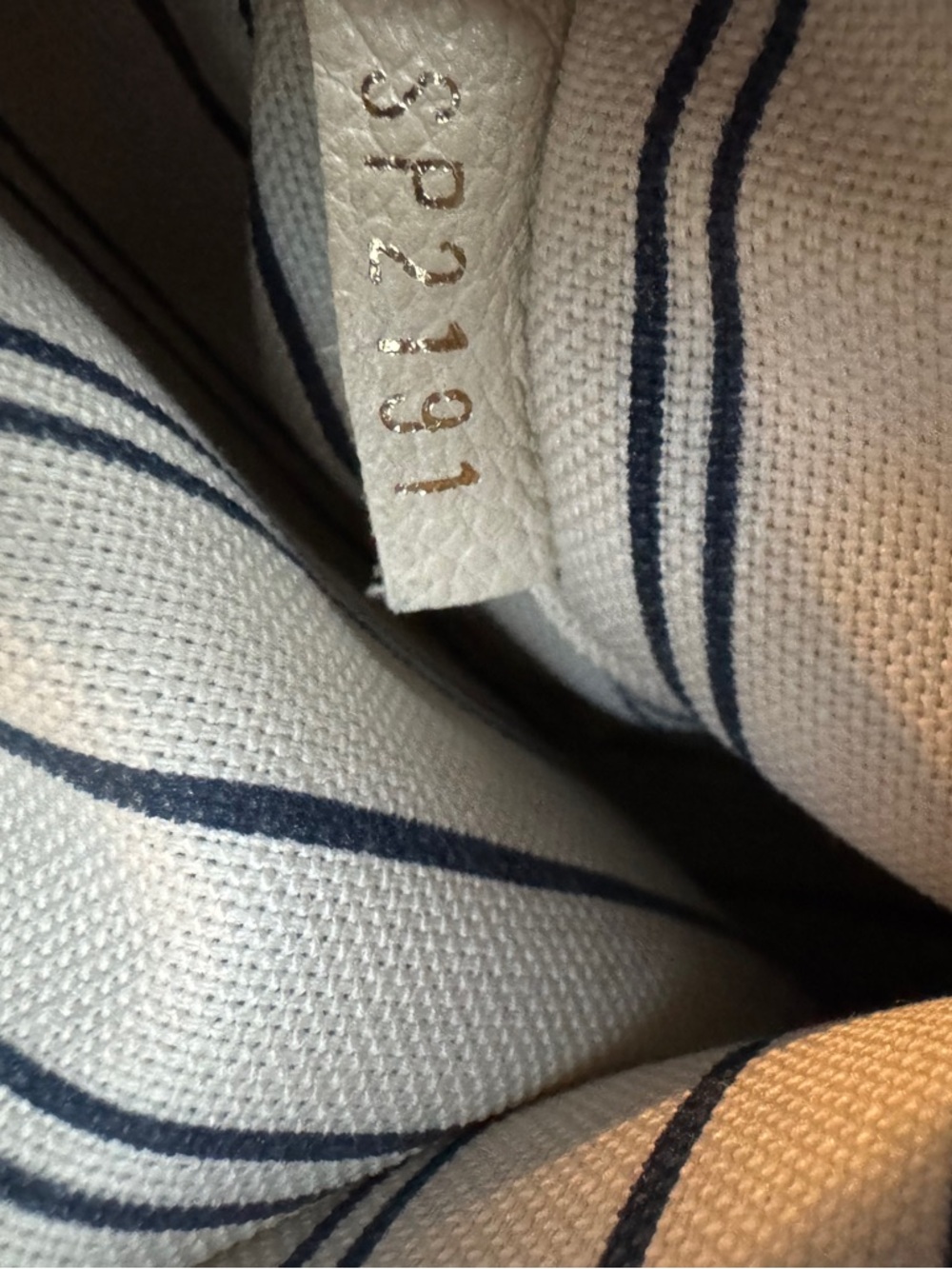 Louis Vuitton Empreinte LV Monogram Leather Lumineuse PM Tote Bag Neigo Creme - Picture 16 of 16